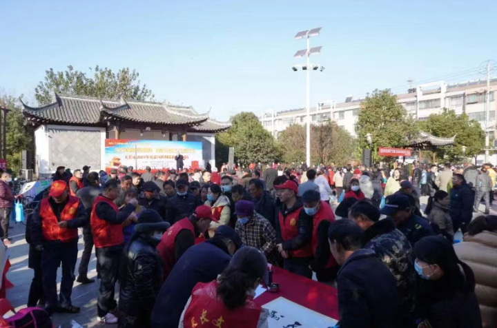 天長市2023年憲法宣傳周法治文藝演出圓滿落幕