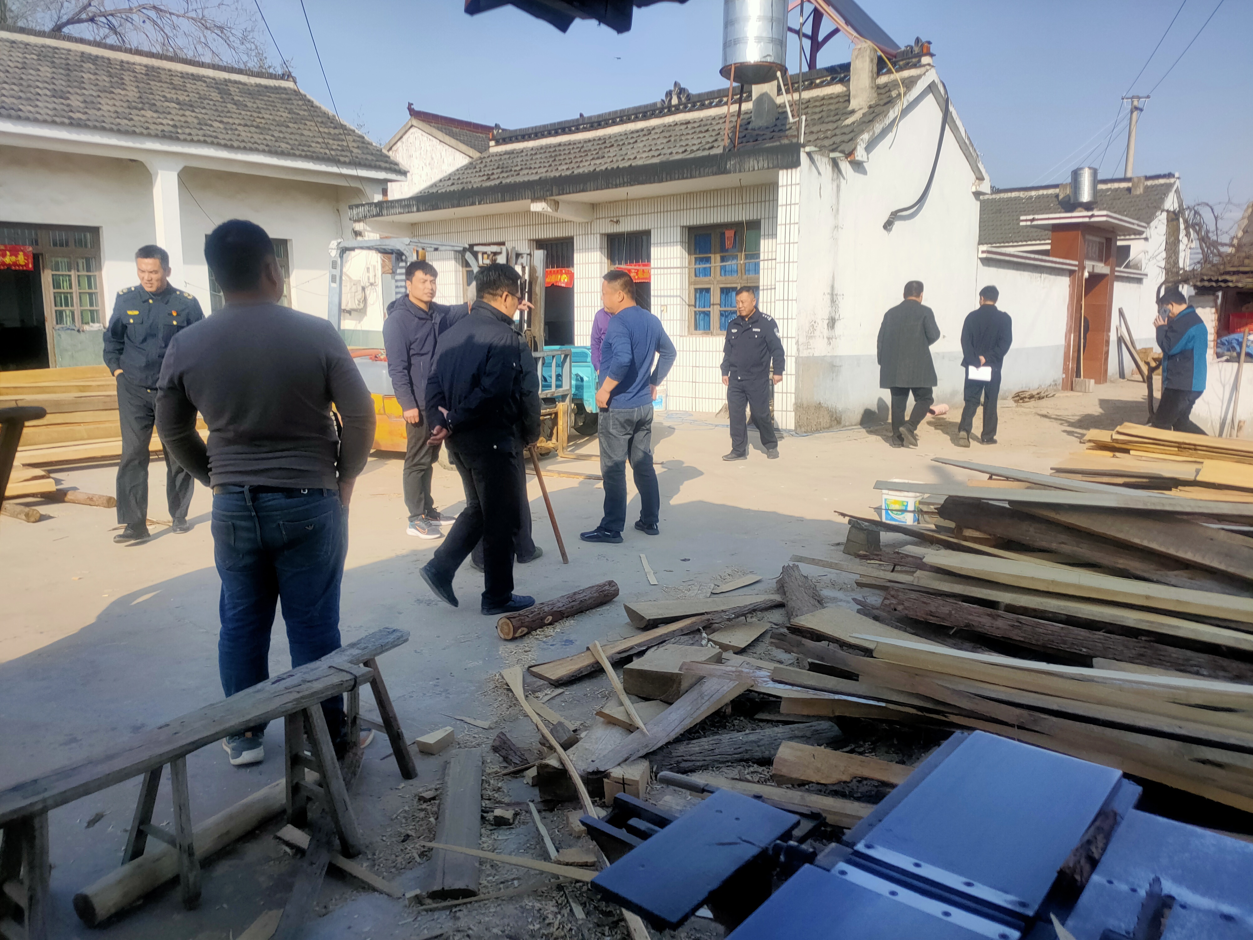 推進殯葬改革，樹立文明新風