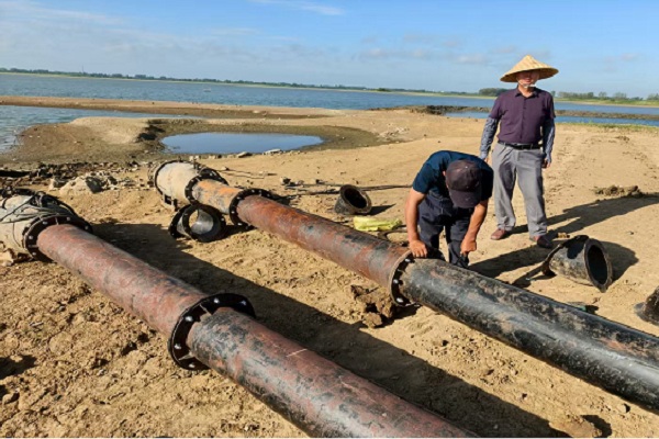 連塘村：干群齊心戰旱情，抗旱一線保民生