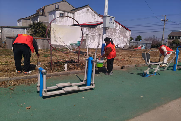 吳莊村組織開展“愛護環境，共建美好家園”主題實踐活動