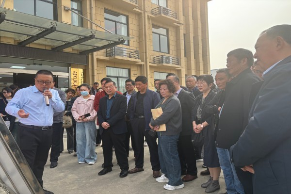 黨建領航，點亮關工委關愛之光