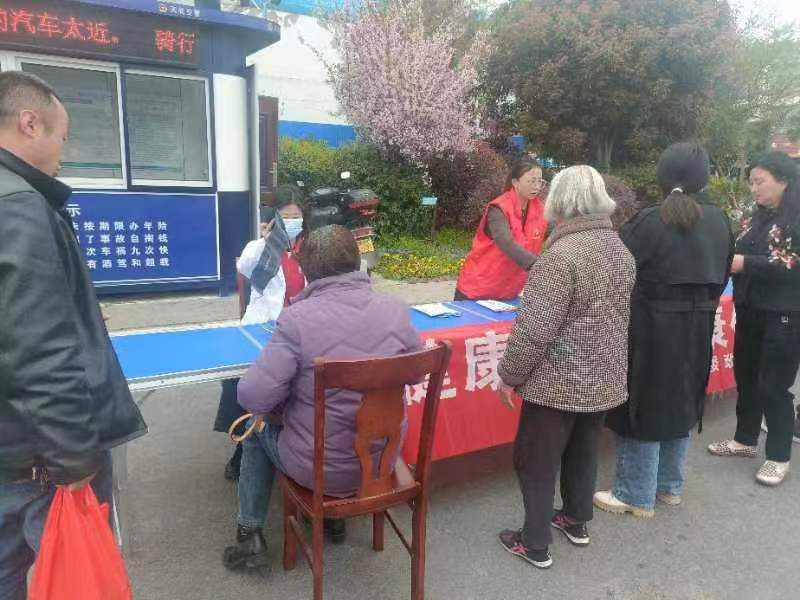 萬壽社區開展“第36個愛國衛生月”活動