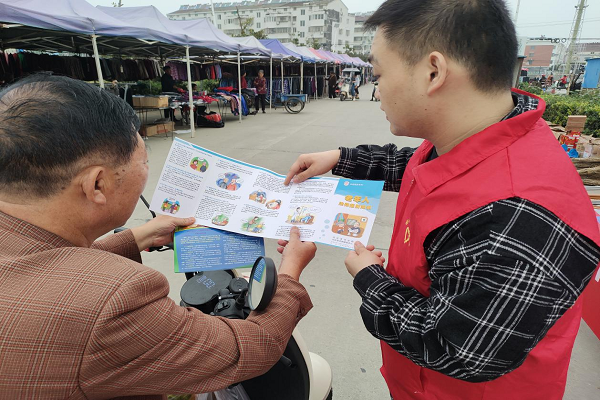 滁州市天長市楊村鎮：法律援助進社區普法宣傳零距離