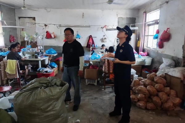 鎮(zhèn)消防所到長(zhǎng)安村檢查消防安全